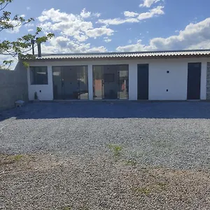 https://casa-pinheira-guarda-embau.santa-catarina-brasil.com